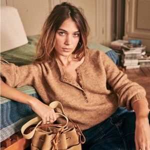 Brown Sézane sweater size medium